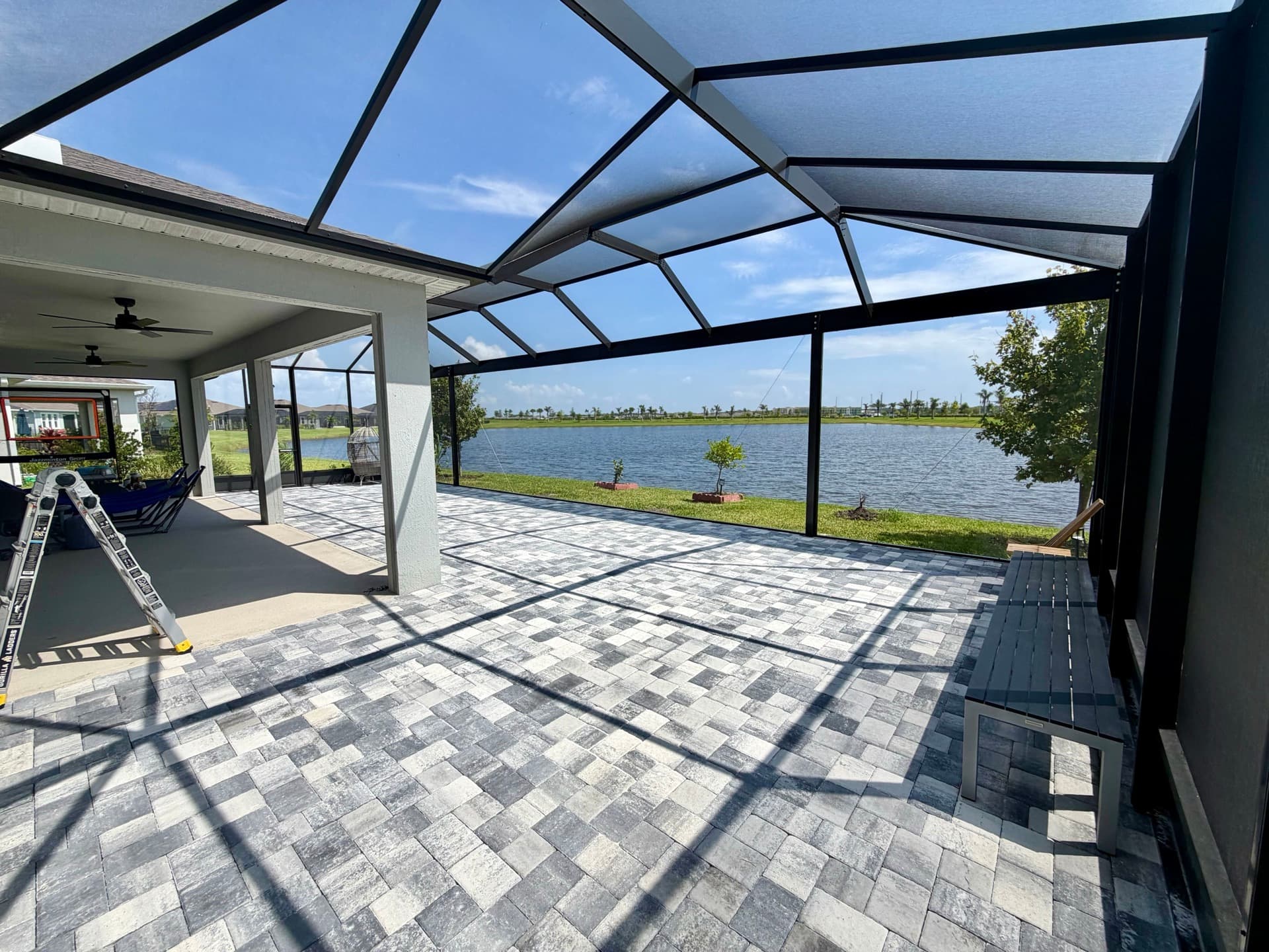 Lakefront Panoramic Screen Enclosure Project photo 4