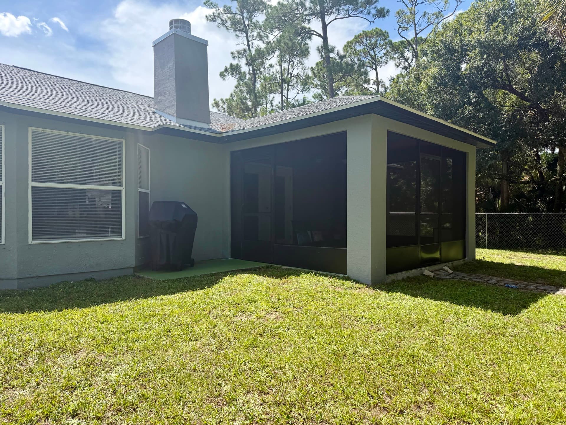 Screened Porch Addition with Pet Door photo 1